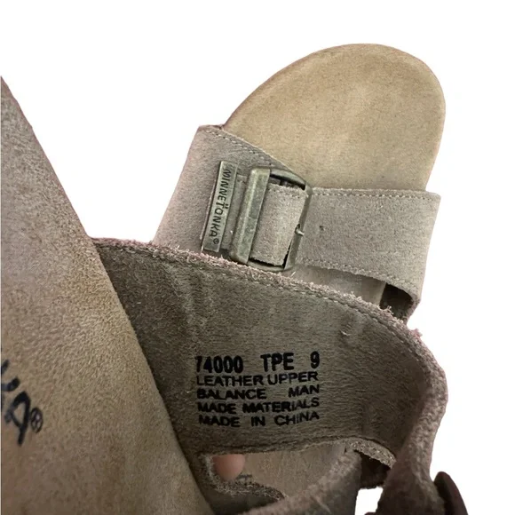 Minnetonka Women’s  buckle sandals size 9 - Picture 3 of 7